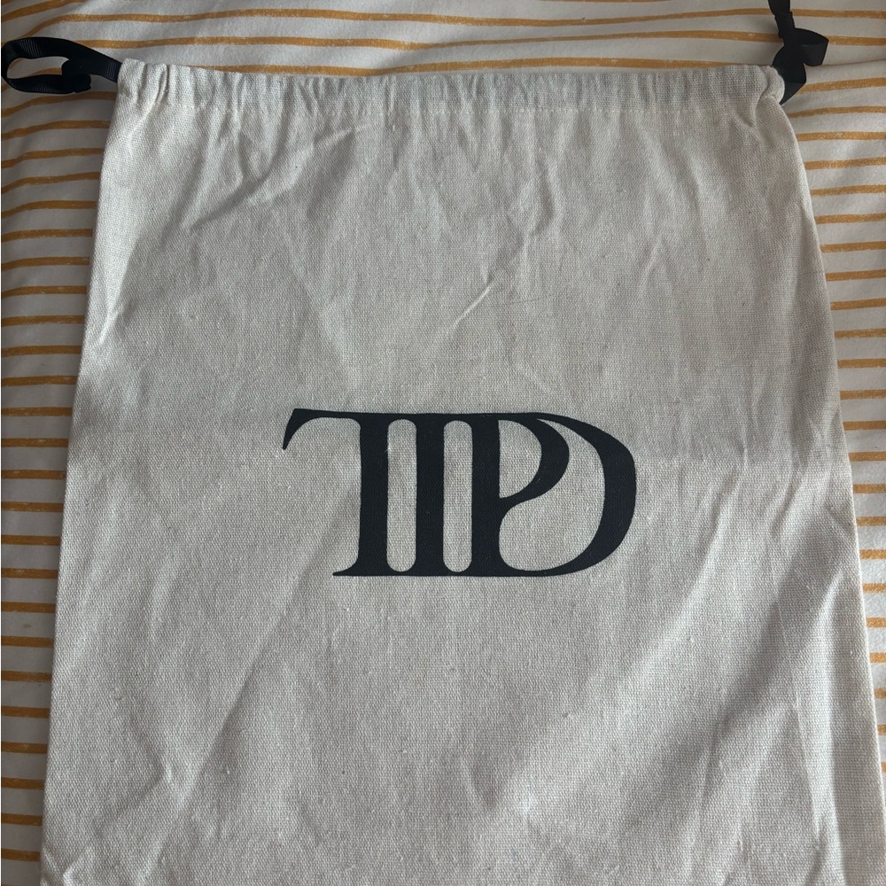 Taylor Swift Tortured Poets Department Dust Cover